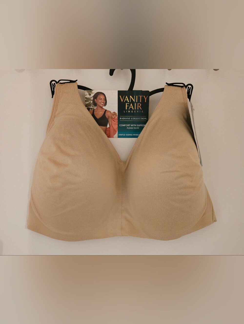 NWT Vanity Fair Radiant Collection Beyond Comfort Wireless Bra, 2XL Beige